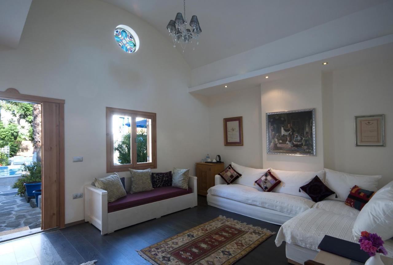 Su Hotel - Bodrum Bilik gambar